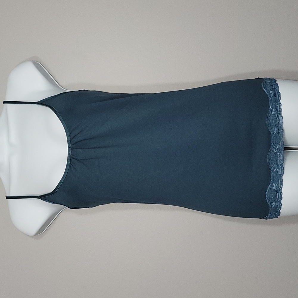 Shell Camisole Tank Top, Size Medium